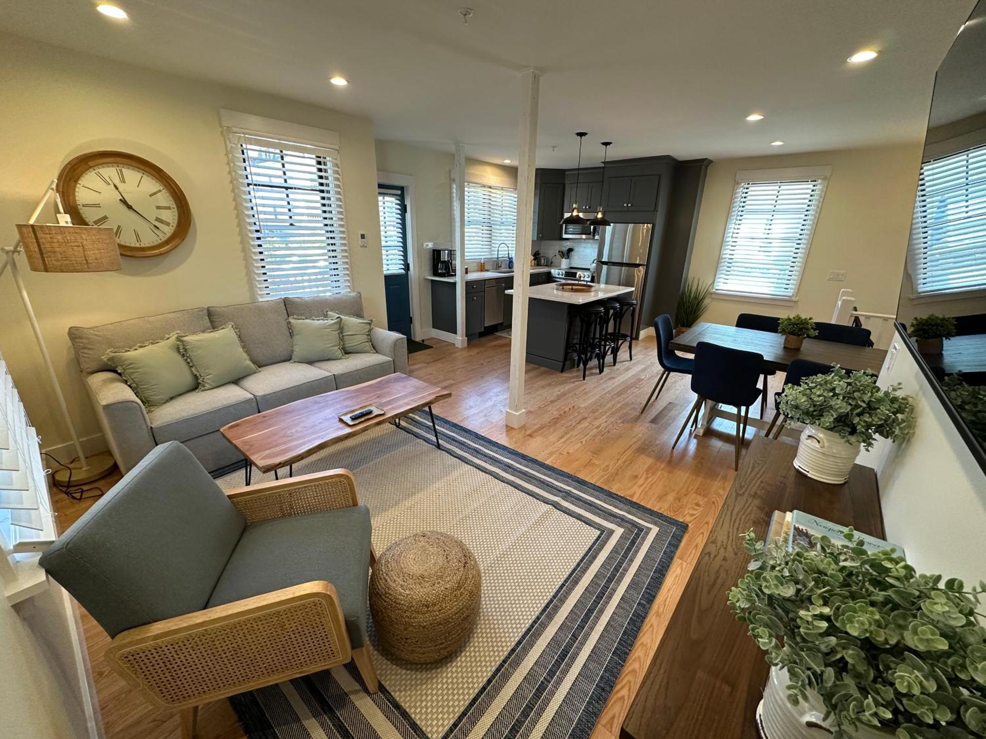 Prime Location! Renovated House! 6 Bed4 Bath Villa Newport Exterior foto